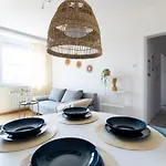 Seaside Modern