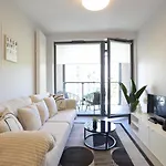 Green Estate Old Town Apartment, Private Parking, Balcony