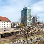 Apartment In City Center