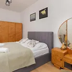Apartment Podwale Staromiejskie Gdansk With Balcony By Noclegi Renters
