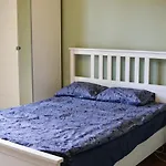 Quiet Hideaway In Center