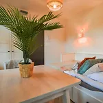 Citystay Apartamenty W Starym Sklepie Papierniczym \