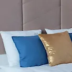 Elite Apartments Carrara