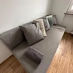 Rooms4Less