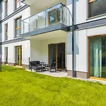 Mlyny Gdanskie Apartment With Terrace, Gym & Playground By Renters