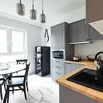 Glam & Loft Apartments