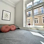 Mmrent Simplicity Room