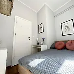 Mmrent Simplicity Room