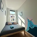 Mmrent Botanic Room