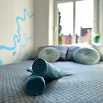 Mmrent Lady Blue Room