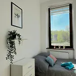 Beta Room