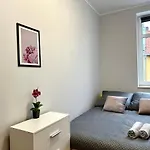 Mmrent Paris Room