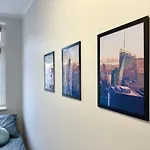 Mmrent New York Room