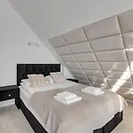 Granaria Apartments By Blue Mandarin