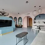 Deo Plaza Basen & Sauna By Grand Apartments