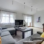 Grand Apartments - Exclusive Beach Apartment