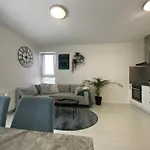 Ann Apartament 16 Pietro Z Widokiem Na Morze