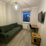 Rodzinne Mieszkanie 2-Pokojowe 50M2 Z Bezplatnym Prywatnym Parkingiem I Balkonem