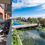 City Center - Aura By Apartmore