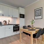 Baltea Park Seaside By Downtown Apartments
