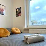 Mmrent Moonlight Room