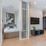 Tsuru Apartment