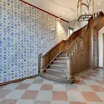 Historical Townhouse By Blue Mandarin