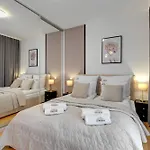 Nad Stawem By Downtown Apartments