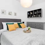 Modern Apartment Kamienna Grobla With Parking & Balcony In Gdansk By Noclegi Renters
