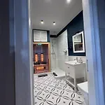 Holiday Apartment Gdansk Stocznia, Shipyard With A Sauna