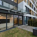 Quercus Deluxe Studio