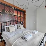 Amber Q4Apartments
