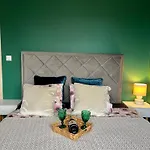 Przytulna Apartment Close To The Airport And Pkm