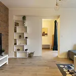 Elite Apartments Center Deluxe