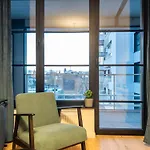 Apartament Z Dwiema Sypialniami + Parking