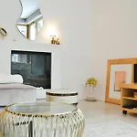 Apartament Garnizon Z Ogrodkiem