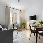 Elite Apartments Podbielanska Center