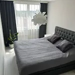 Dom & House - Apartments Kamienna Grobla