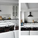 Suite Sixteen Szafarnia