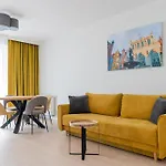Flatbook - City Center Apartments