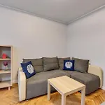 Chill Mood By Grand Apartments