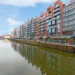 Deo Plaza Prestige 2 By Grand Apartments