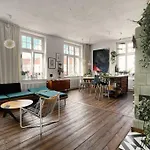 Nastrojowe Mieszkanie W Centrum