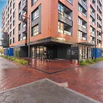 Doki Living & Foodhall Apartament