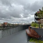 Eak Apartments-Nadmotlawie