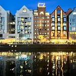 Gdansk Szafarnia Waterlane Spa By Jacek Budek