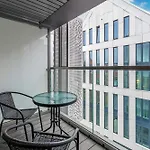 Granaria Deluxe & Riverside By Downtown Apartments