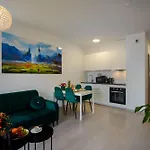 Maya\'S Apartments