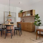 Solidarnosc Three Bedrooms & Garden Apartment