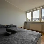 Zigzag Room